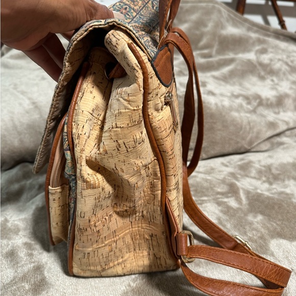 Cork Backpack - Picture 2 of 10